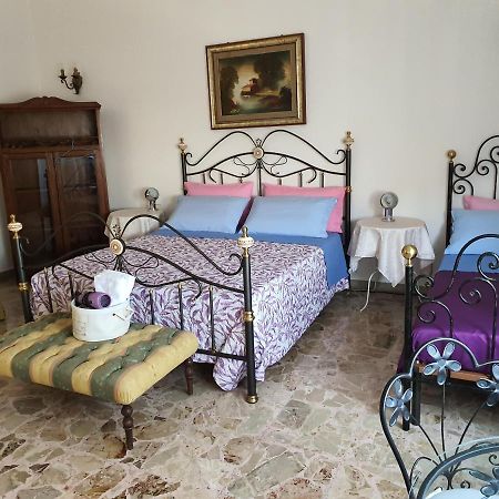 기아레 Casa Di Nonna Signorina B&B 외부 사진